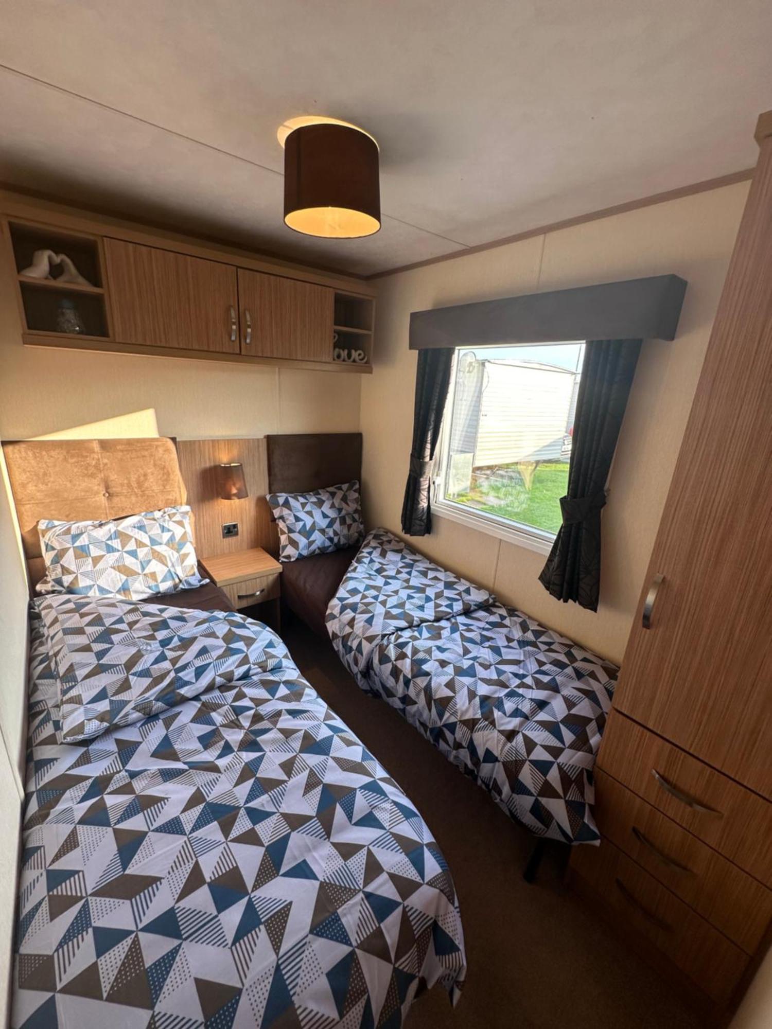 8 Berth Waterside Ingoldmells Santanavan 8 C22 المظهر الخارجي الصورة