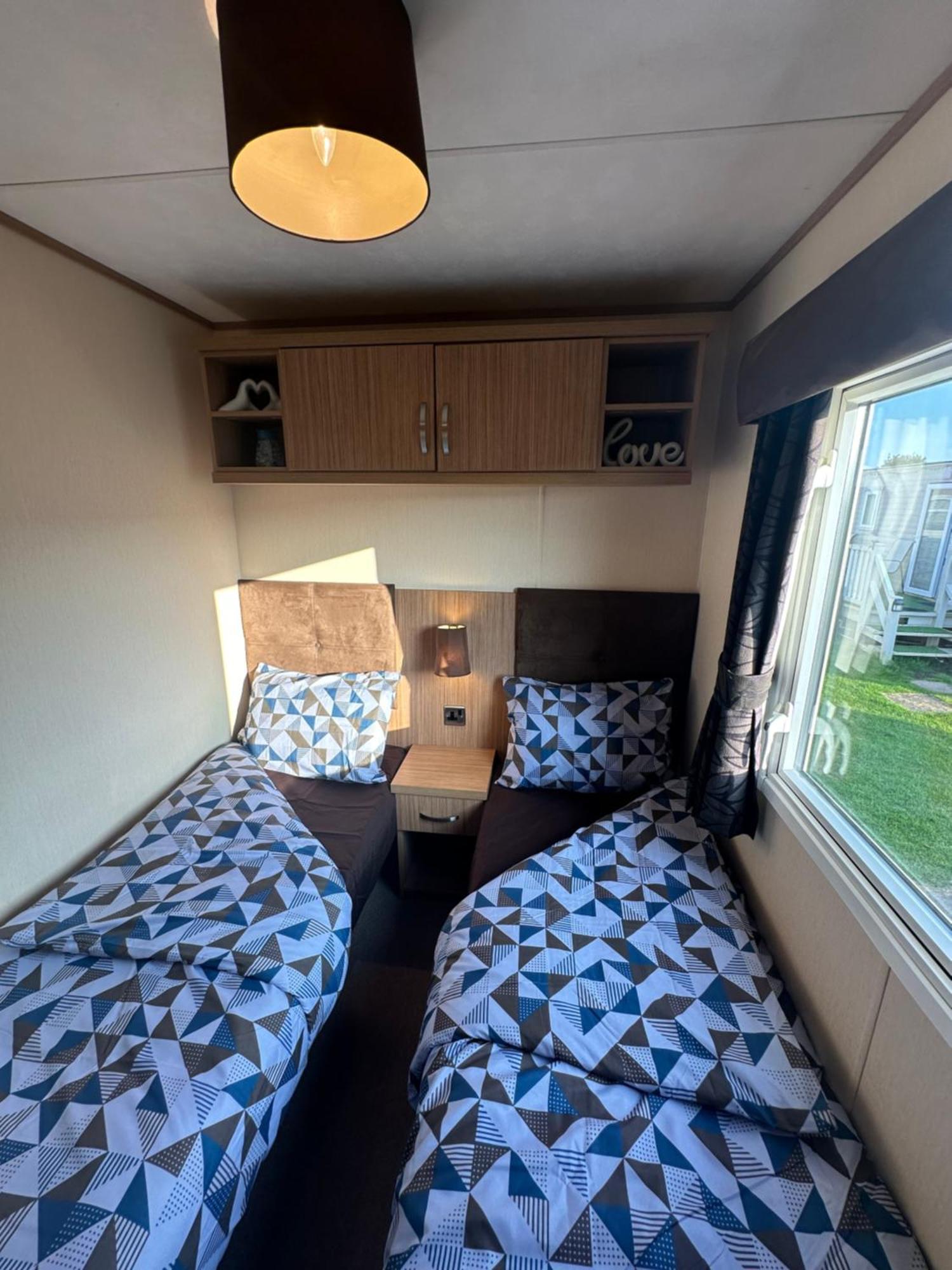 8 Berth Waterside Ingoldmells Santanavan 8 C22 المظهر الخارجي الصورة